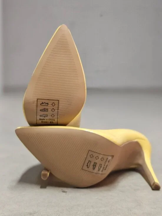 Yellow High Heel Pumps With Faux Snakeskin Texture & Pointed Toe Design - Picture 14 of 16